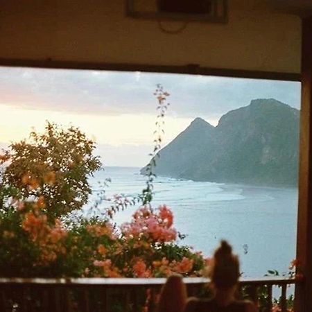 Merdeka House Maluk ภายนอก รูปภาพ