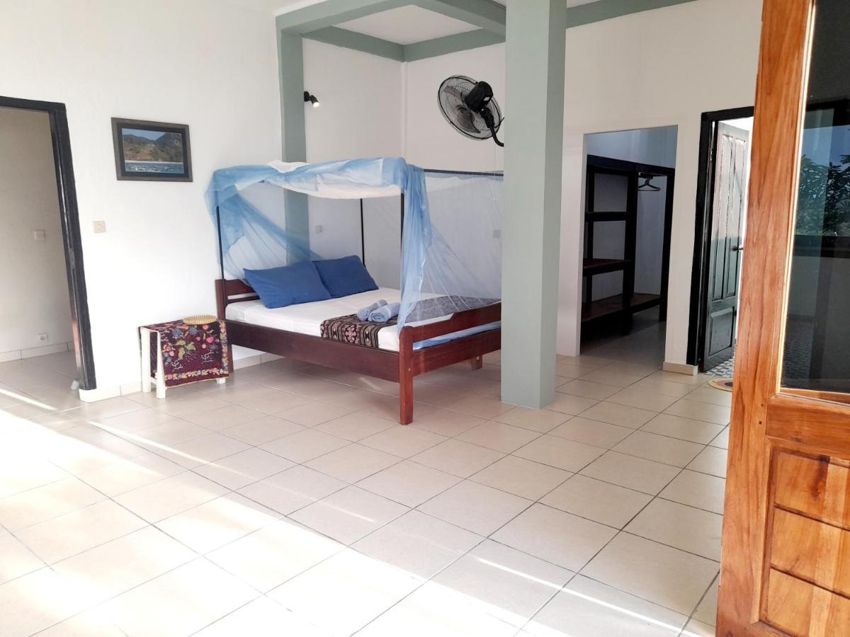 Merdeka House Maluk ภายนอก รูปภาพ
