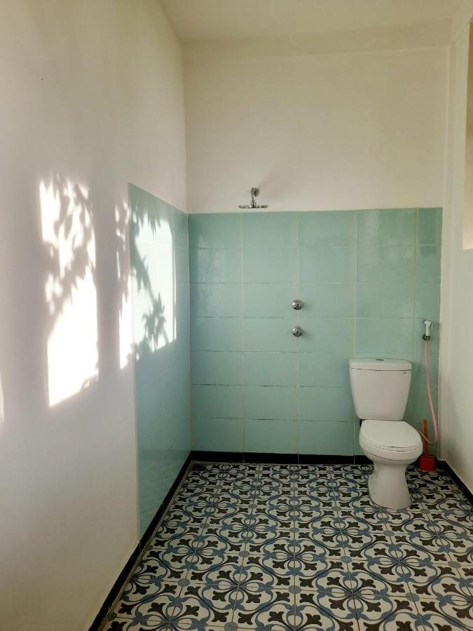Merdeka House Maluk ภายนอก รูปภาพ