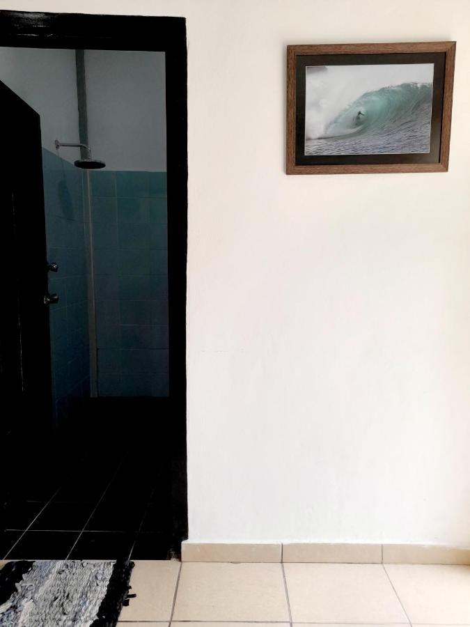 Merdeka House Maluk ภายนอก รูปภาพ
